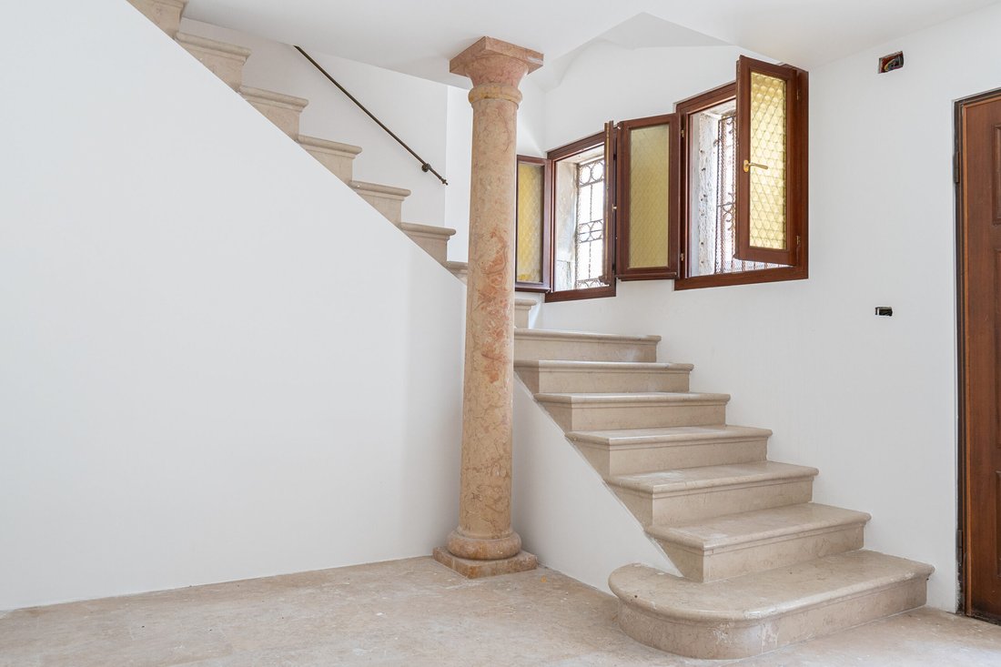 Townhouse in Historic Center, Chioggia, Veneto 2 - 17038371