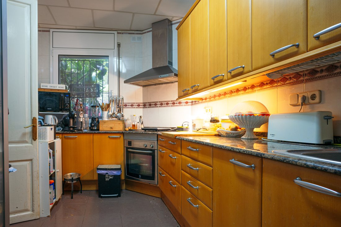 Villa in Olesa de Montserrat, Catalonia, Spain 4 - 17038702