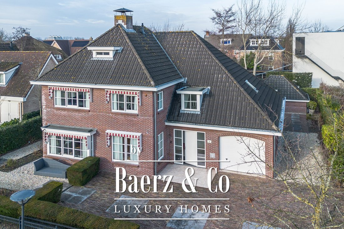 Villa in Hoofddorp, North Holland, Netherlands 1 - 17039980