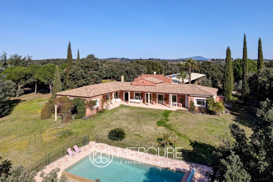 Domaine à Village, Saint-Georges-d'Orques, France 2 - 14307408