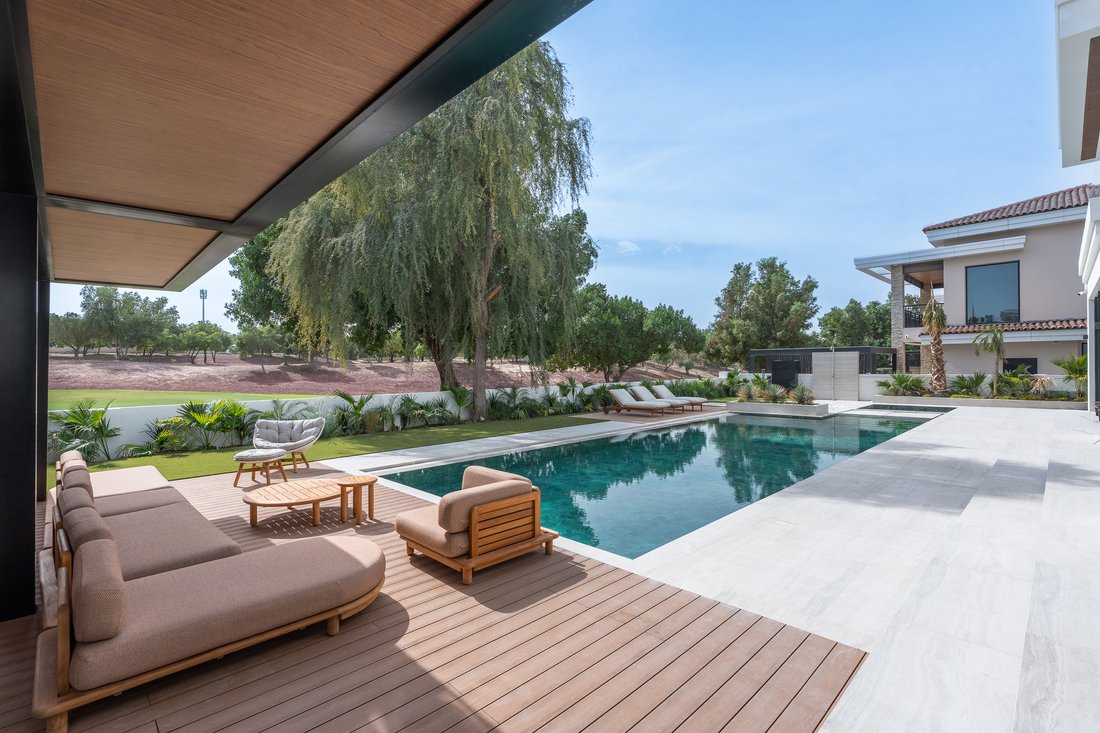 Villa in Jumeirah Golf Estates, Dubai, Vereinigte Arabische Emirate 2 - 17039306