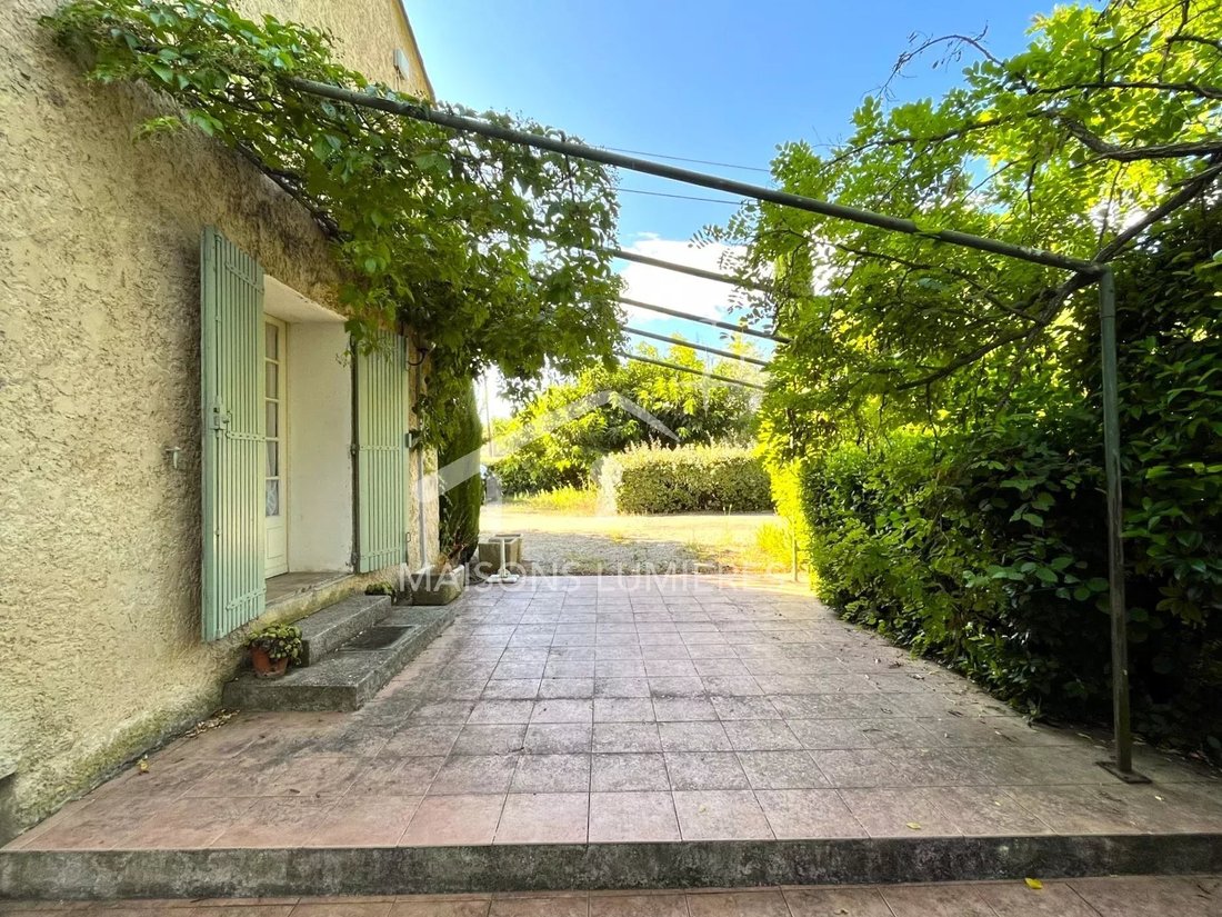 House in Roussillon, Provence-Alpes-Côte d'Azur, France 2 - 17039697