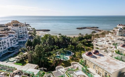 Apartment in Marbella, Andalusia, Spain 1