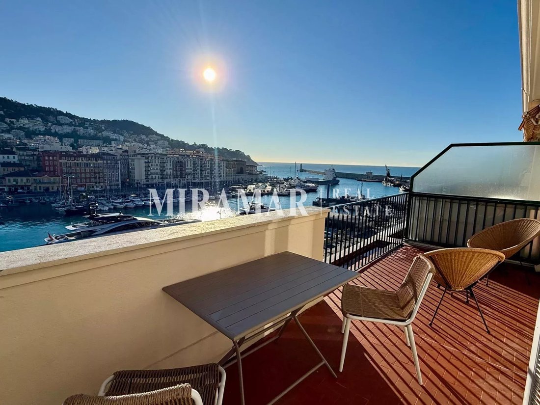 Apartment in Le Port, Nice, France 1 - 17039941