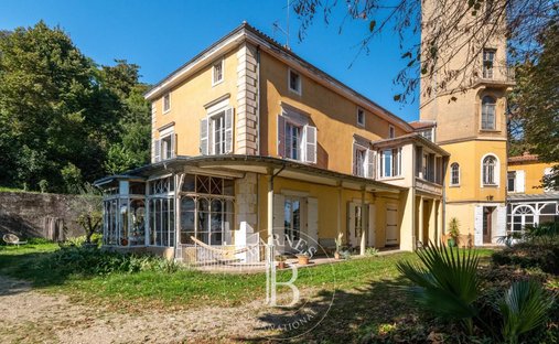Maison à Sainte-Foy-lès-Lyon, Auvergne-Rhône-Alpes, France 1