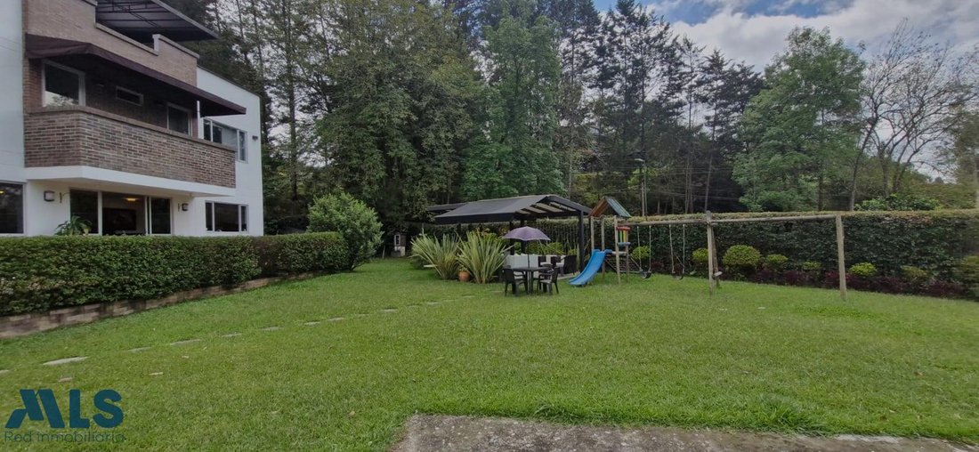 Finca in Guarne, Guarne, Colombia 2 - 17039817