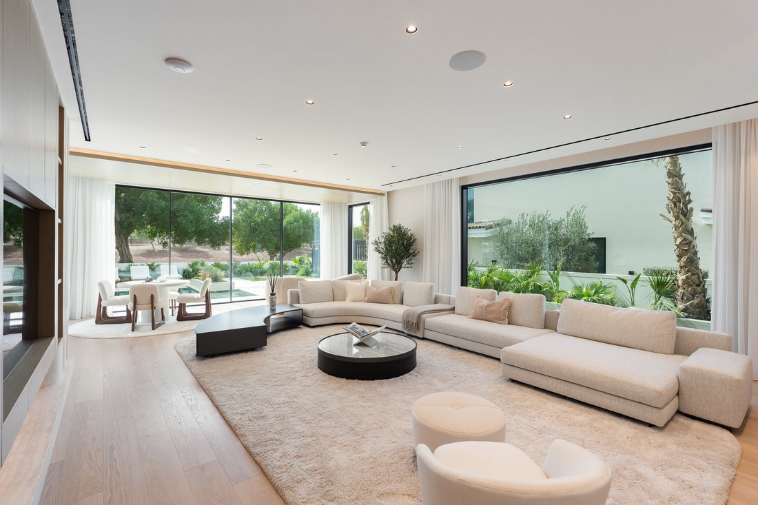 Villa in Jumeirah Golf Estates, Dubai, Vereinigte Arabische Emirate 5 - 17039306
