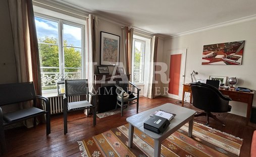 Sale Of Equestrian Estate Argentan, 180m² 7 Rooms 625,000€ Orne