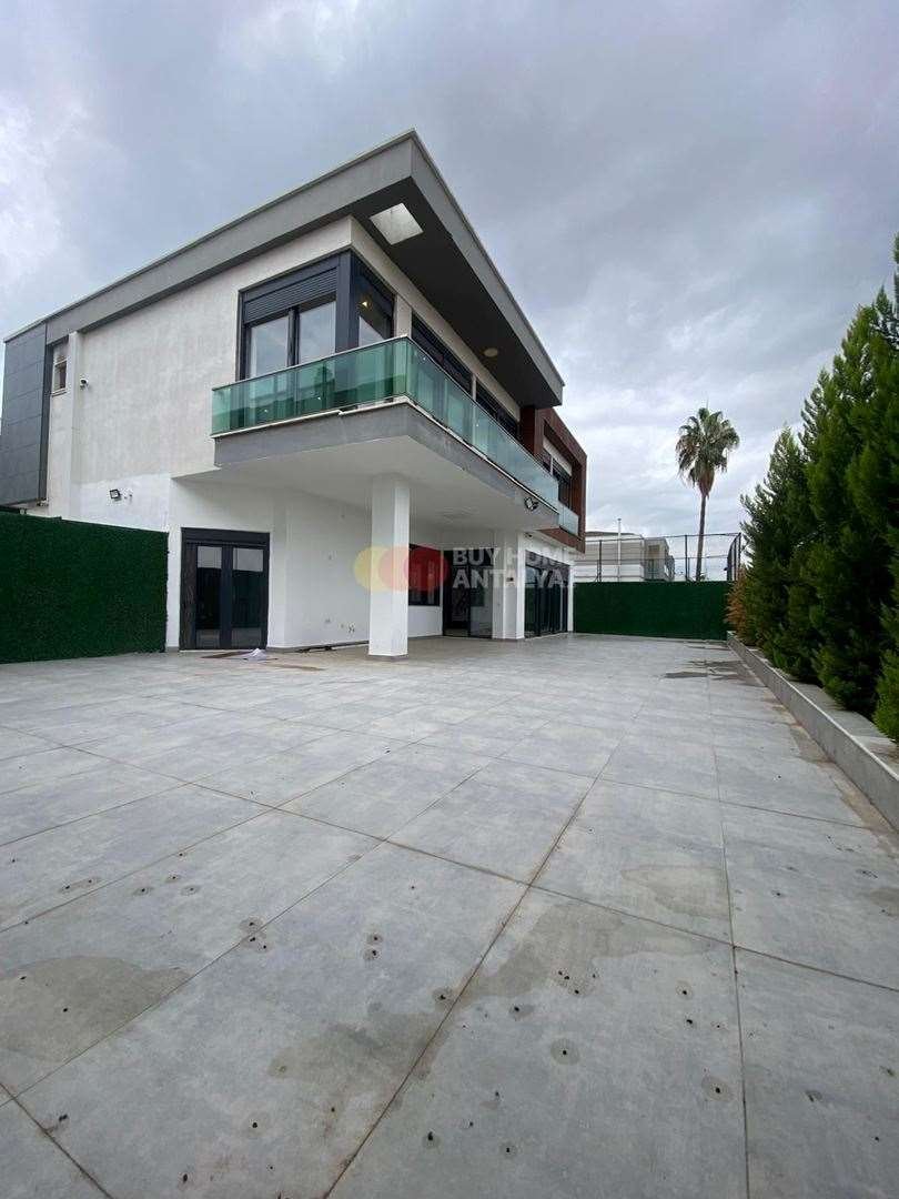 Antalya, Antalya, Turkey 2 - 17039302