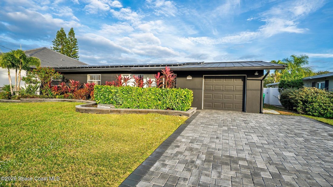House in Cocoa Beach, Florida, United States 2 - 17039165