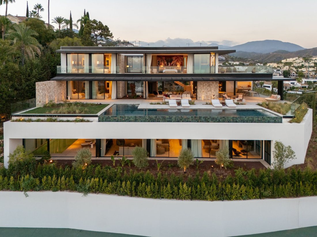 Villa in Benahavis, Andalusia, Spain 5 - 12803656