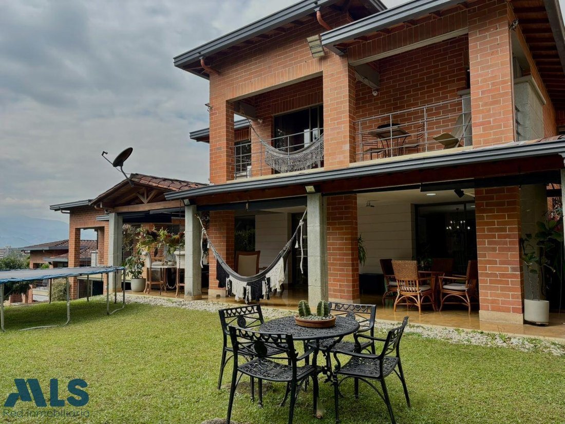 House in Envigado, Antioquia, Colombia 2 - 17039826