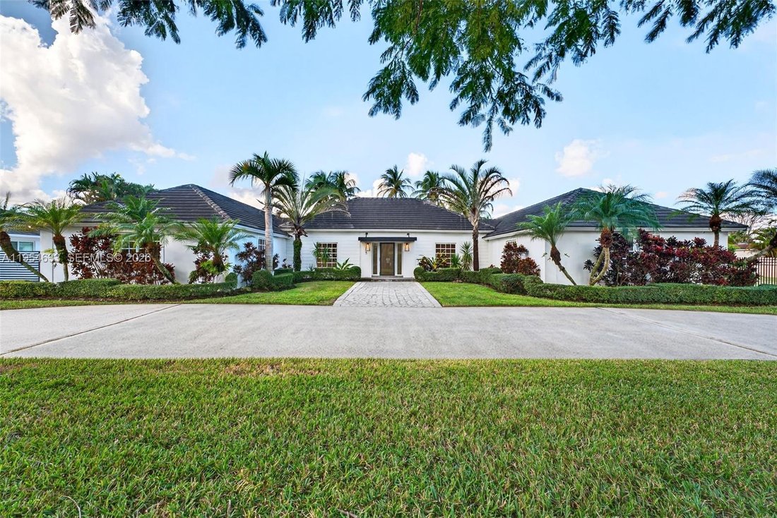 House in Miami, Florida, United States 1 - 17038828