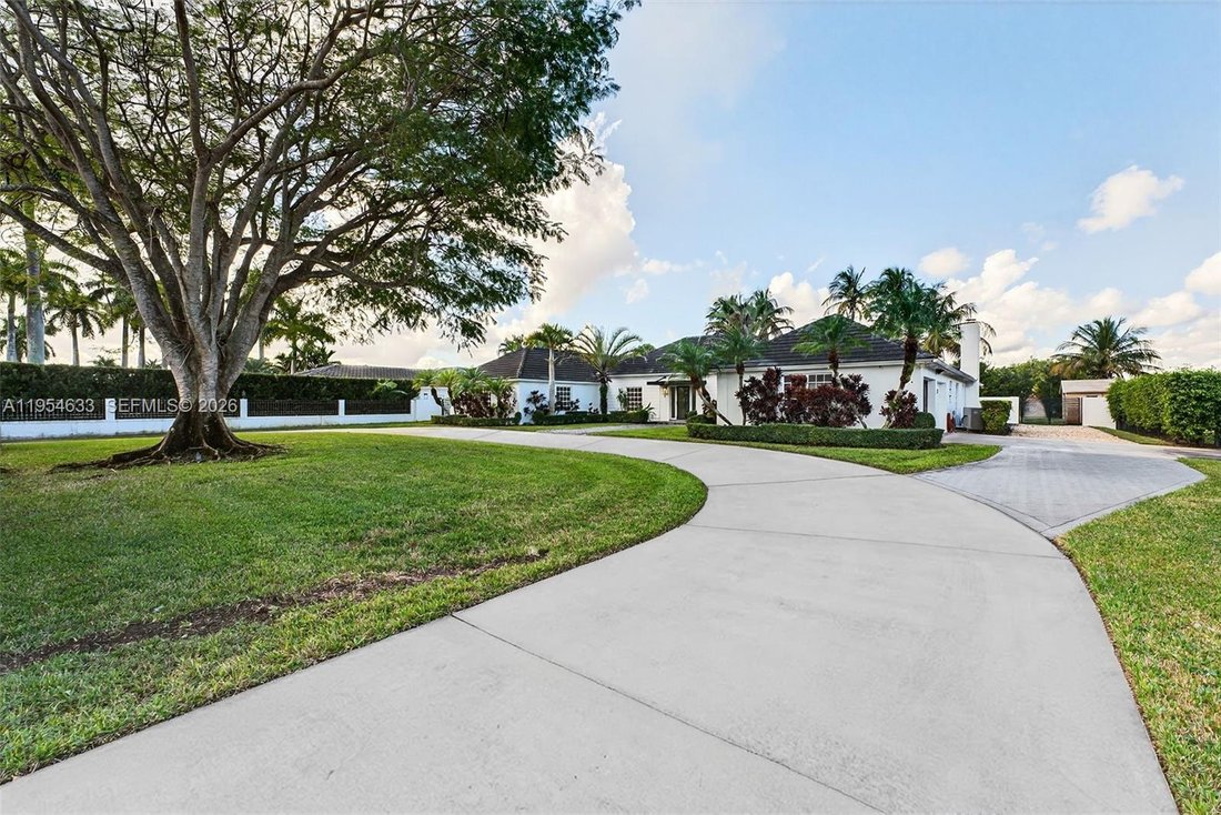 House in Miami, Florida, United States 3 - 17038828