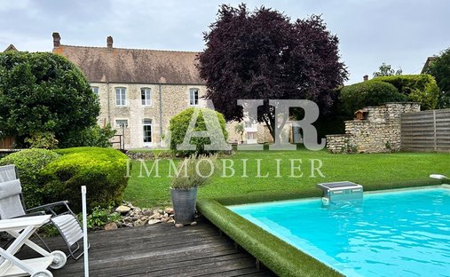 Sale Of Equestrian Estate Argentan, 180m² 7 Rooms 625,000€ Orne
