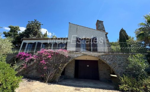 Villa in La Croix-Valmer, Provence-Alpes-Côte d'Azur, France 1