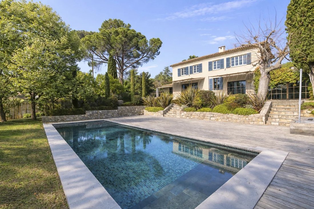 Villa in Mougins, Provence-Alpes-Côte d'Azur, France 1 - 17039955