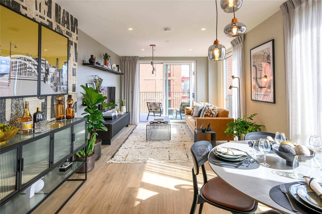 Apartment in Poplar, Tower Hamlets, England 1 - 15899208