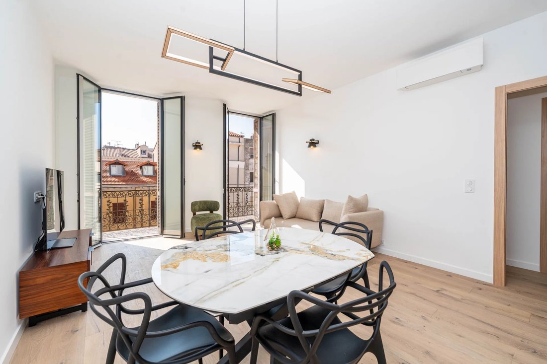 Apartment in Cannes, Provence-Alpes-Côte d'Azur, France 3 - 17039701