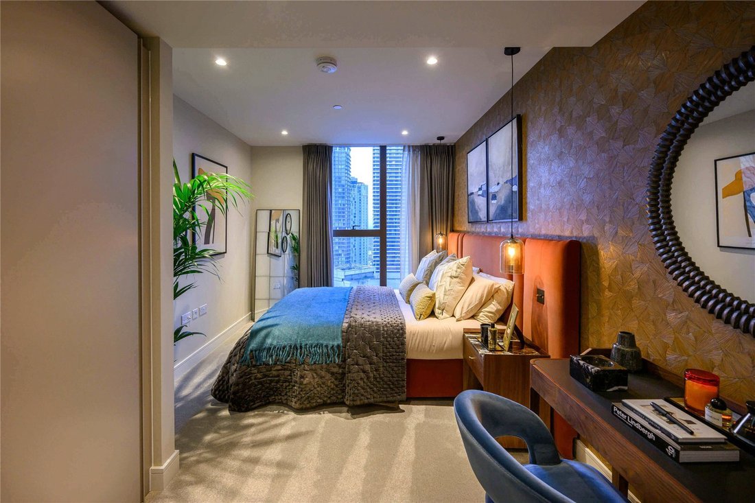 Apartment in Poplar, Tower Hamlets, England 5 - 15899307