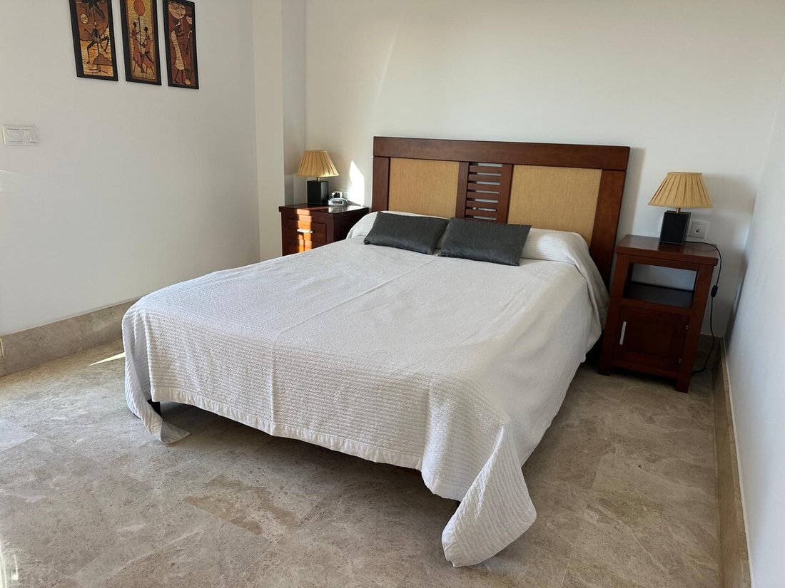Townhouse in Marbella, Andalusia, Spain 5 - 17039967