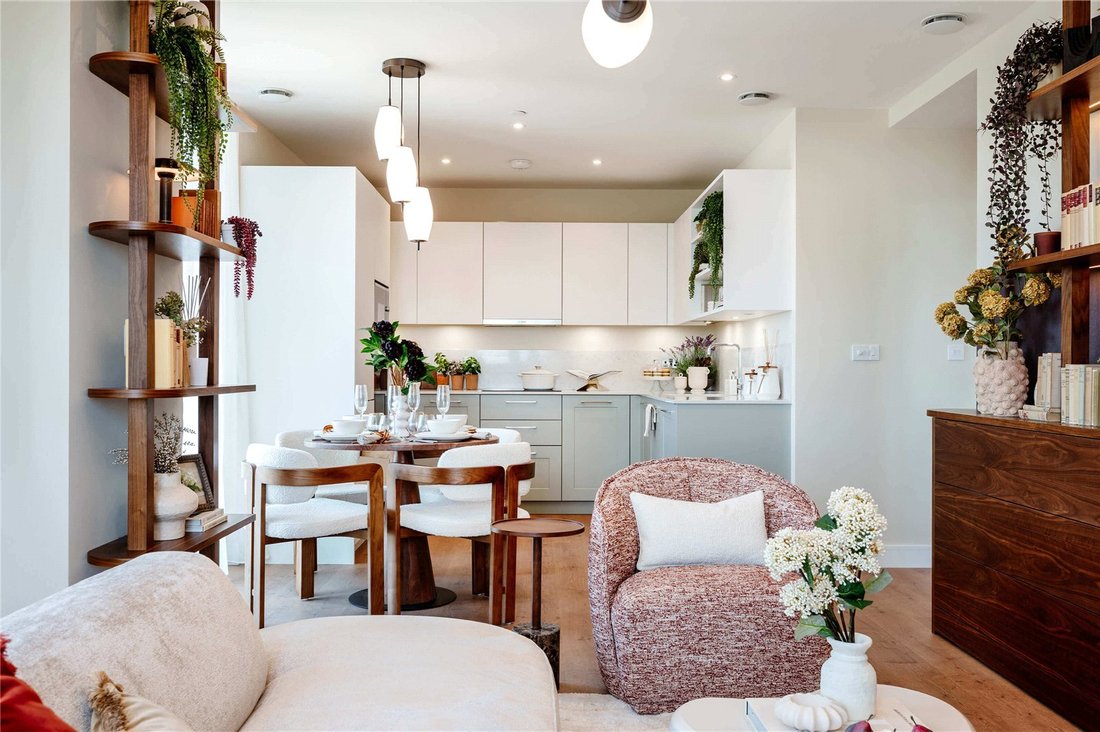 Apartment in West Ham, Newham, England 4 - 15899118