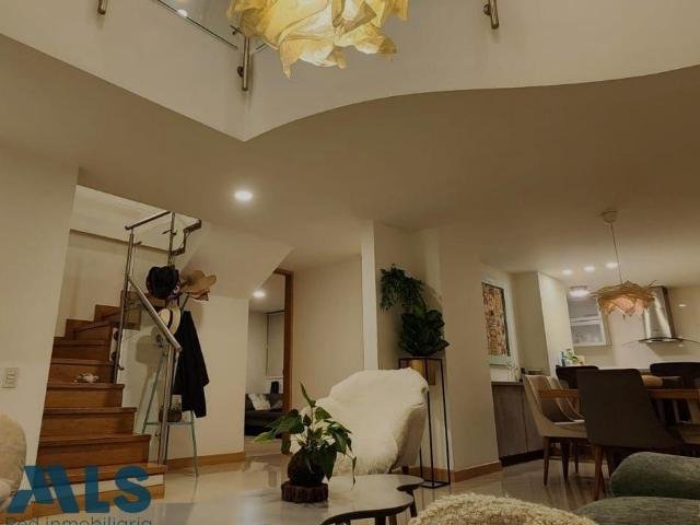 Apartment in Medellín, Antioquia, Colombia 2 - 17039812