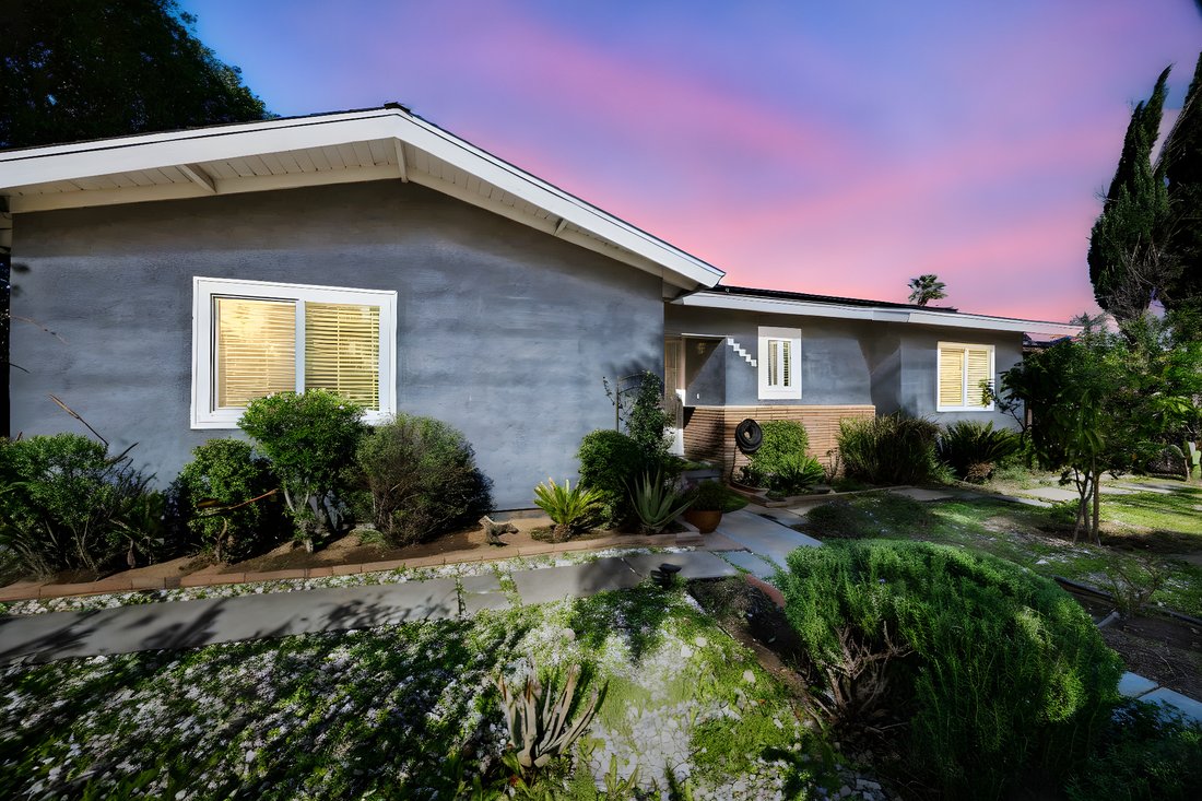 House in Los Angeles, California, United States 1 - 17042695