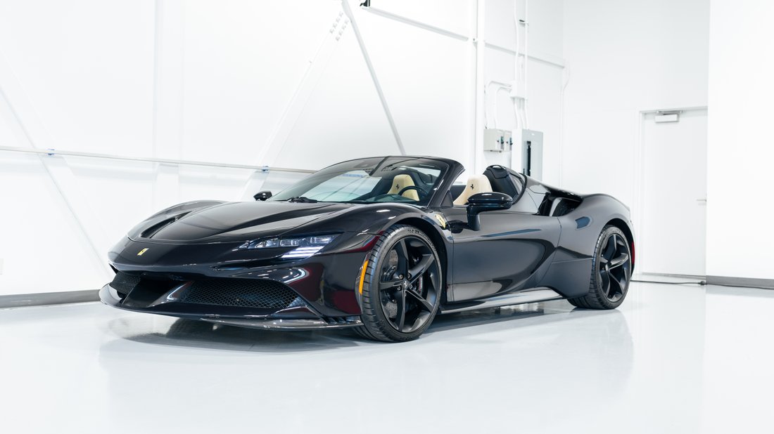 2022 Ferrari SF90  in Montréal, Quebec, Canada 1 - 14867604