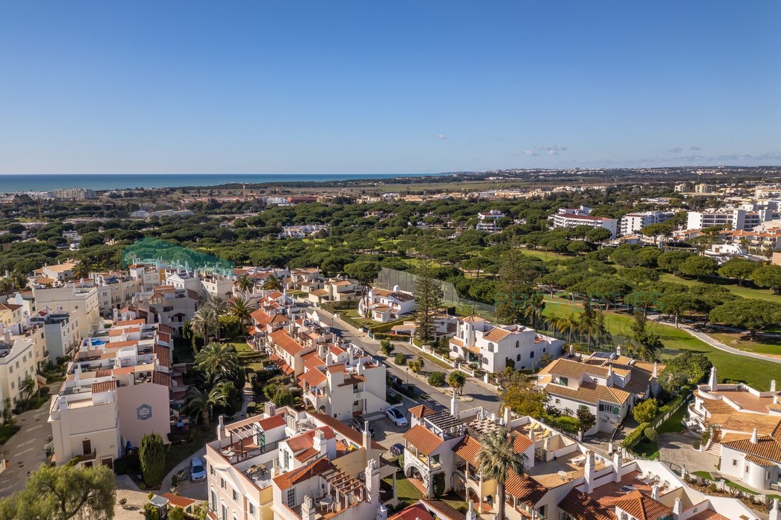 Apartment in Vilamoura, Quarteira, Algarve 2 - 17040032