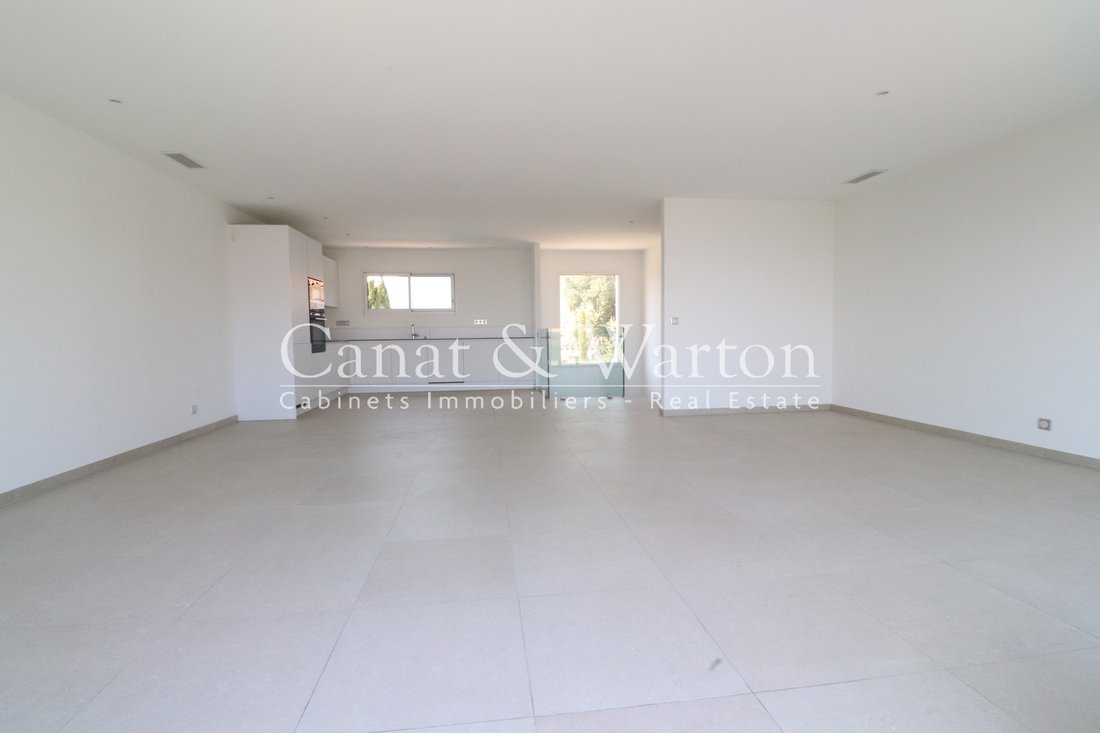 Villa in Sud, Cavalaire-sur-Mer, France 4 - 17042959