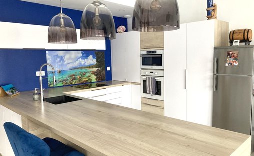 Stone Farmhouse With Gîtes And Vineyard In Aop Côtes Du Rhône 13 Ha Of Tranquility In The Gard