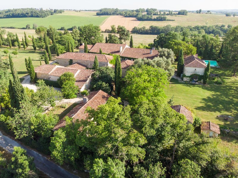 Estate in Nord, Condom, France 1 - 17043750