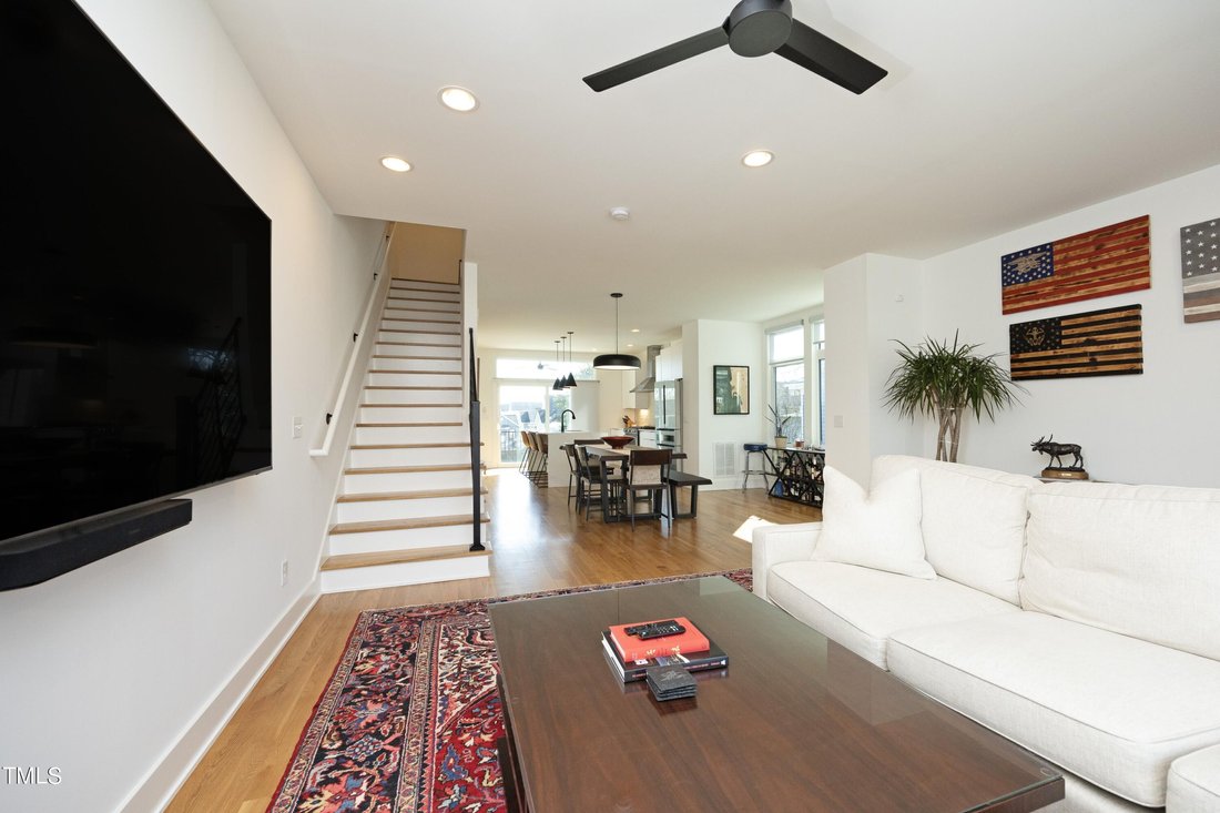 Townhouse in Raleigh, North Carolina, United States 5 - 17041879