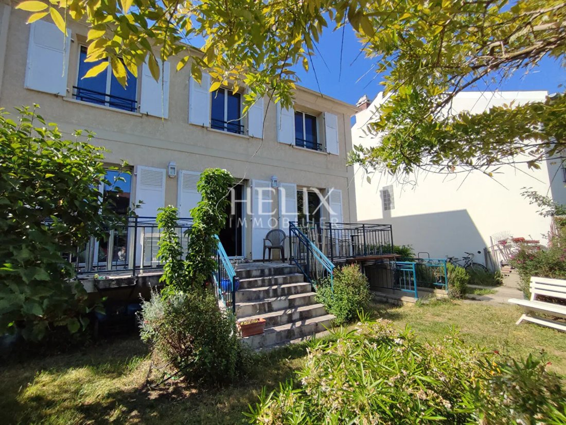 House in Saint Nicolas, Maisons-Laffitte, France 1 - 17043130