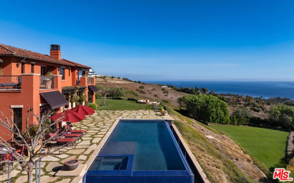 House in Malibu, California, United States 1 - 17042124