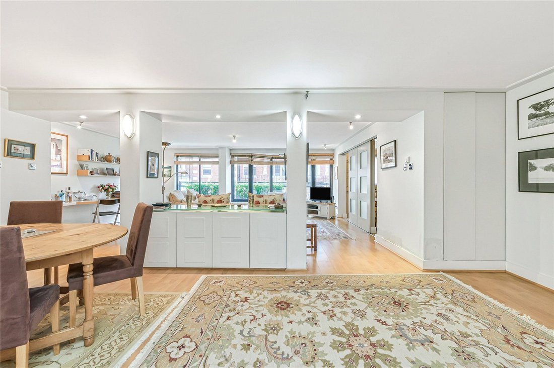 Apartment in The Boltons, Kensington And Chelsea, England 3 - 17042029
