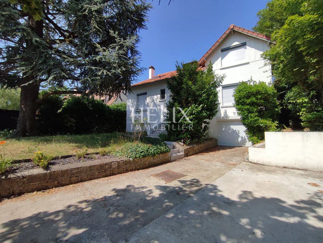 House in Saint Nicolas, Maisons-Laffitte, France 1 - 17043116