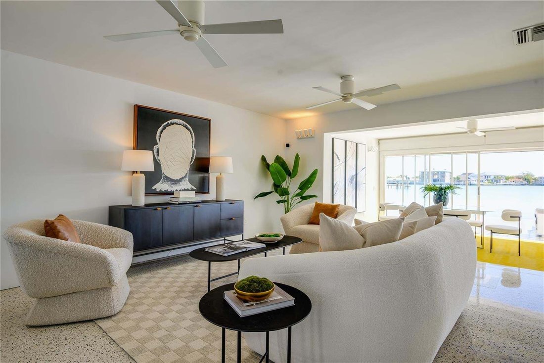 House in St. Pete Beach, Florida, United States 3 - 17042779