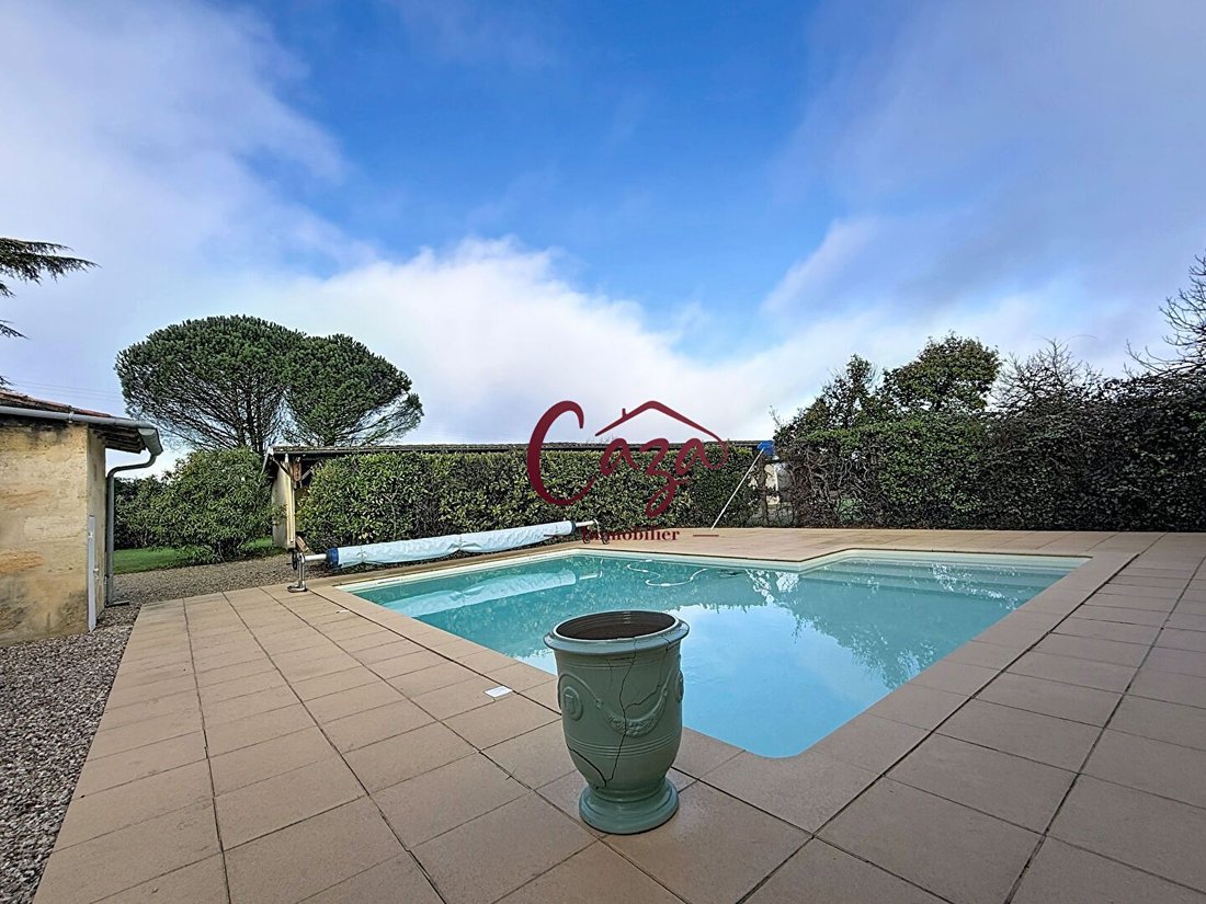 House in Camblanes-et-Meynac, Nouvelle-Aquitaine, France 2 - 17043186