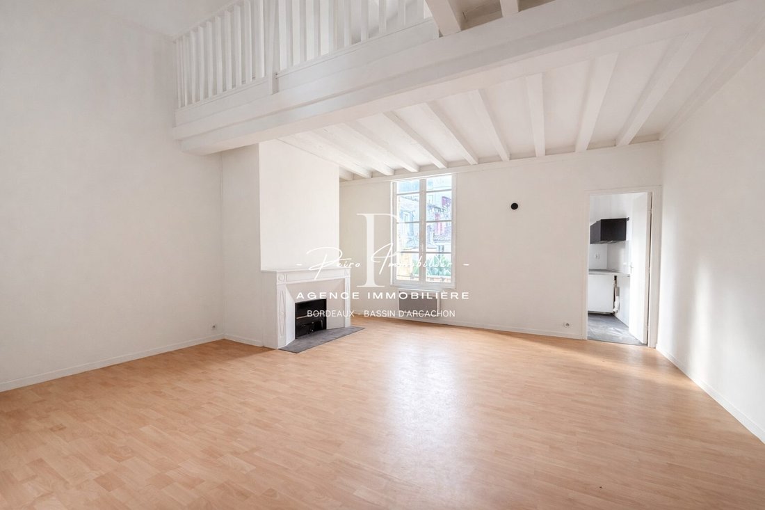 Apartment in Saint Bruno-Saint Augustin, Bordeaux, France 1 - 15702529