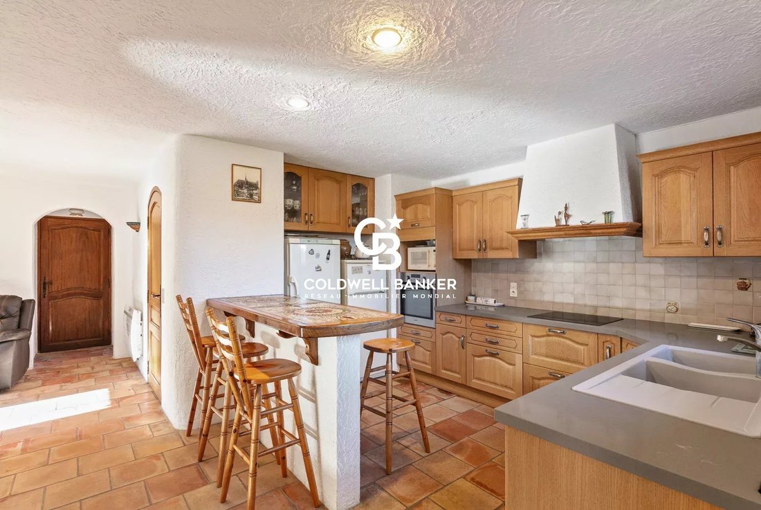 Villa in Les Groules-Les Breguieres, Antibes, France 2 - 17042845