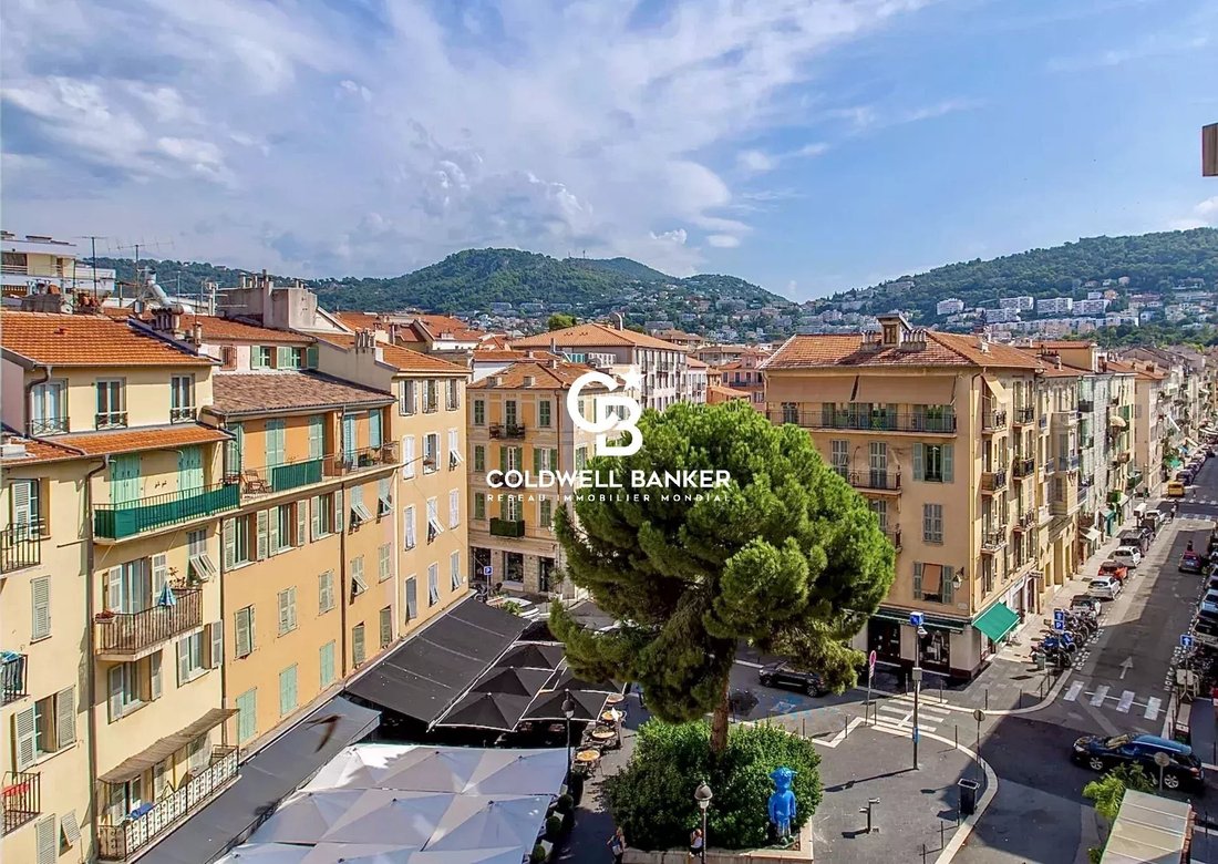 Apartment in Le Port, Nice, France 1 - 17042840