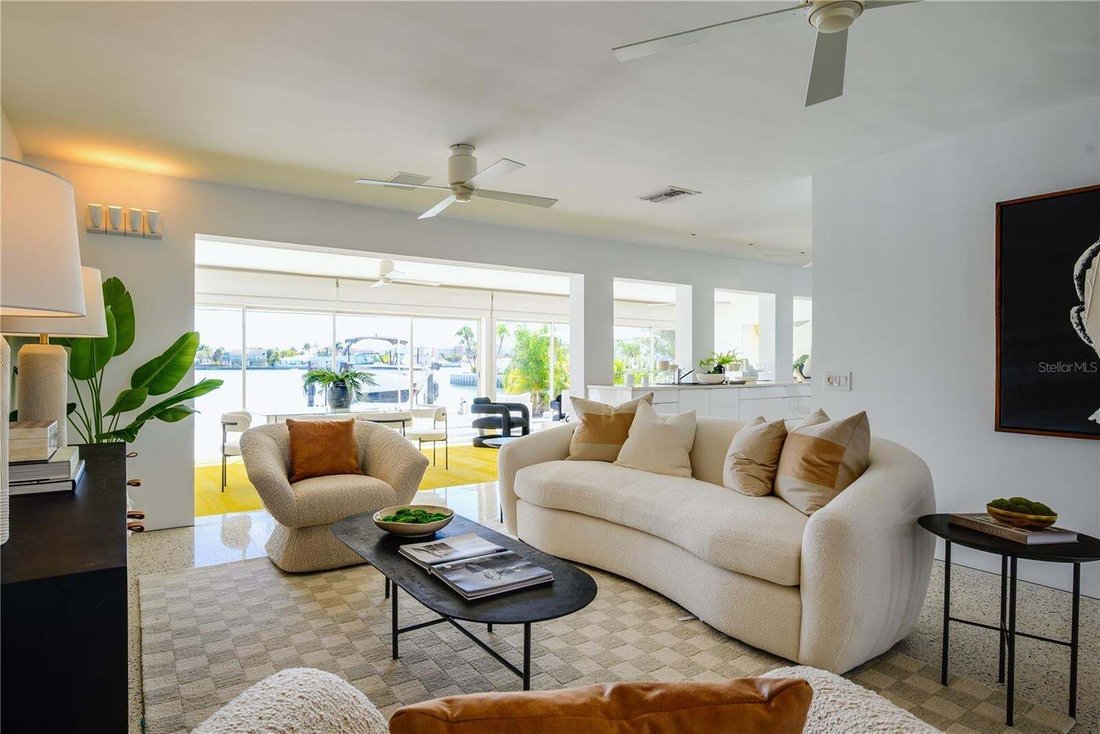 House in St. Pete Beach, Florida, United States 5 - 17042779