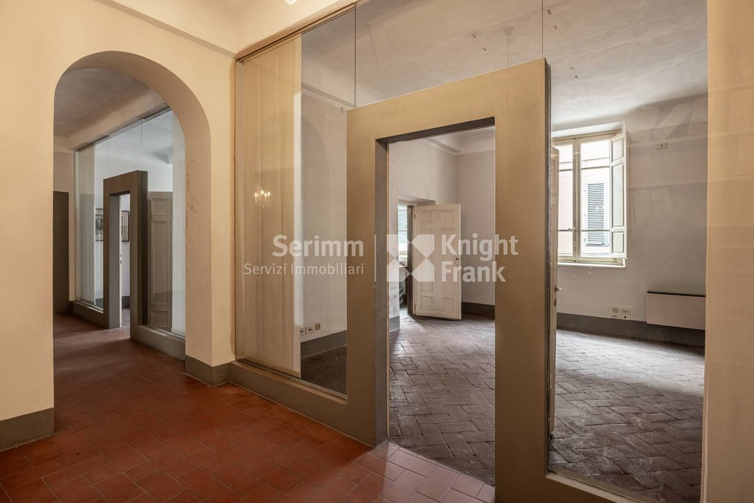 Apartment in Historic Center, Lucca, Tuscany 3 - 17044520