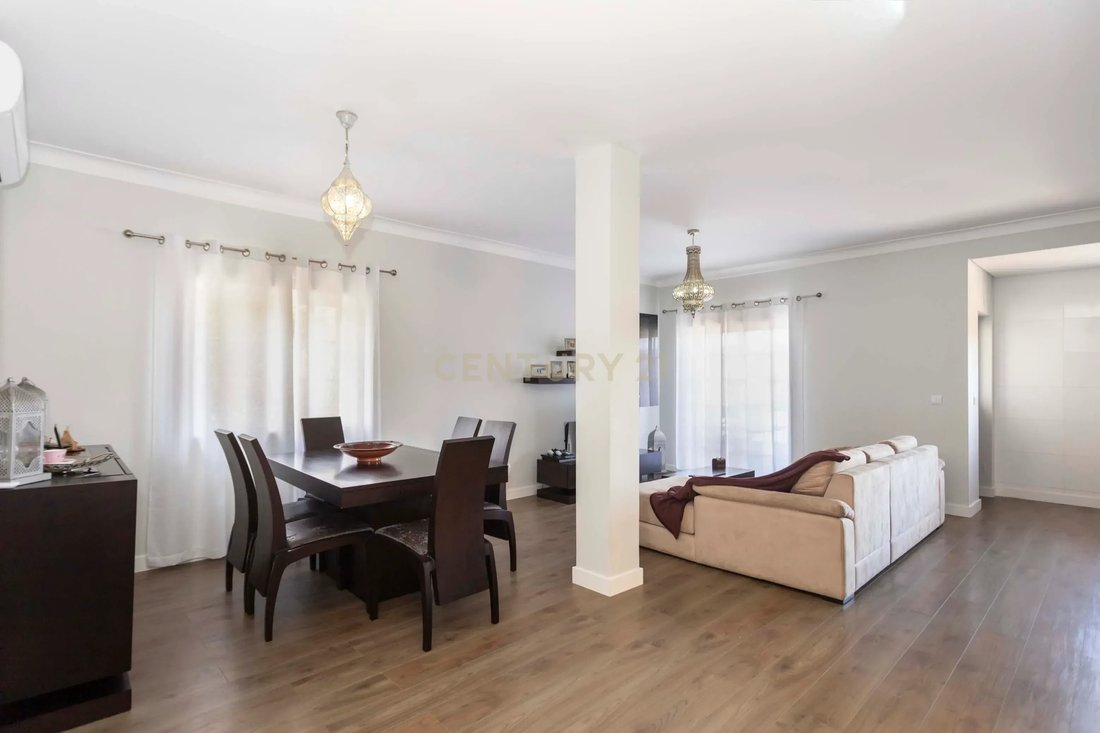 Villa in Gambia-Pontes-Alto da Guerra, Setubal, Portugal 1 - 13765240