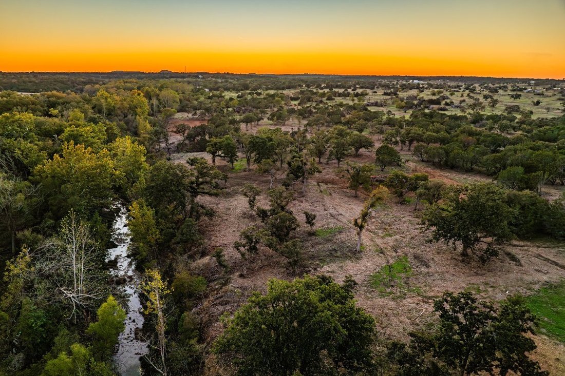 Farm Ranch in Salado, Texas, United States 2 - 17043969