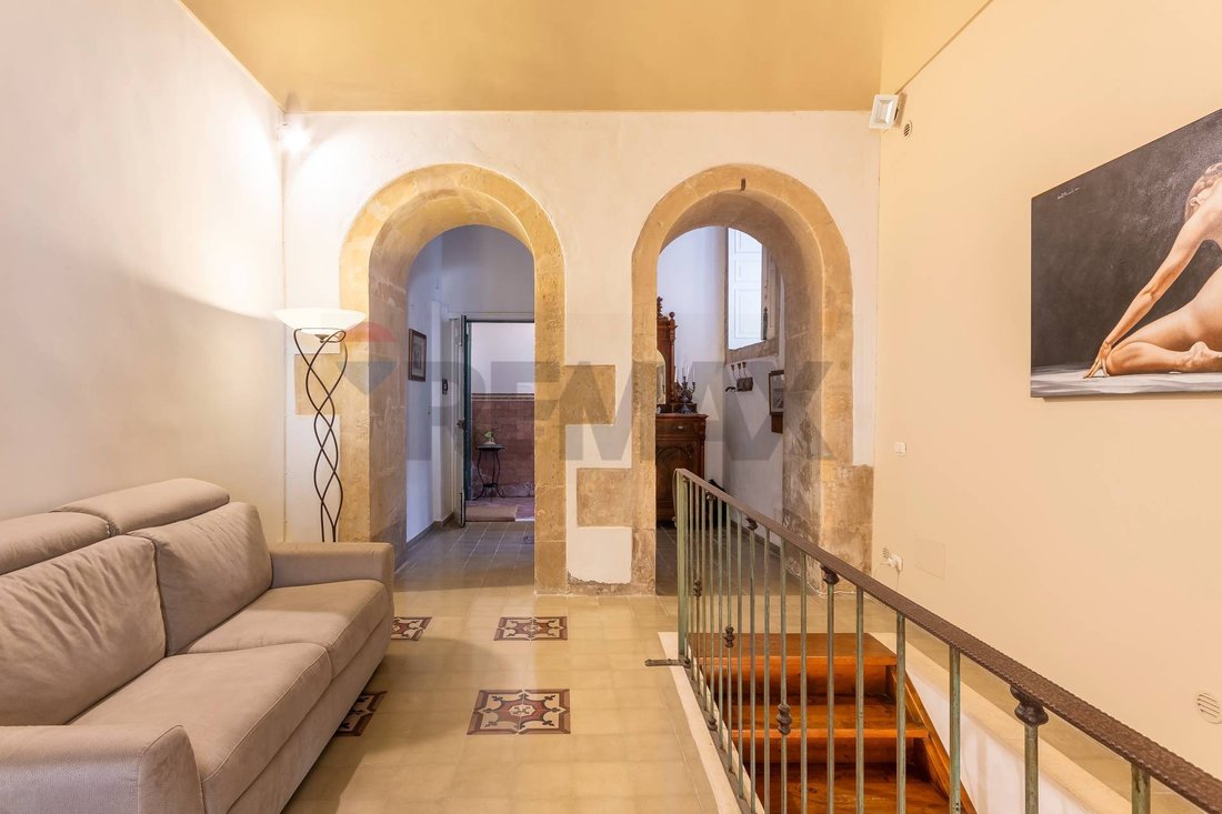Apartment in Ortigia, Sicily, Italy 2 - 17044524
