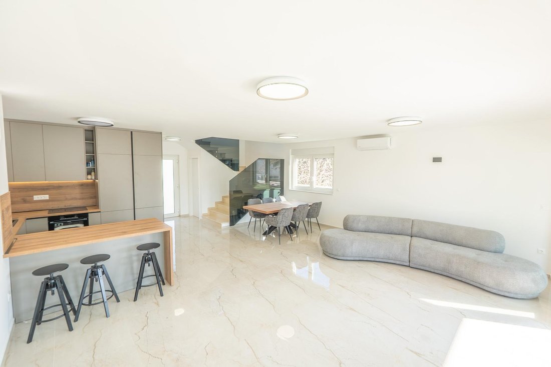Villa in Privlaka, Zadar County, Croatia 4 - 17043672