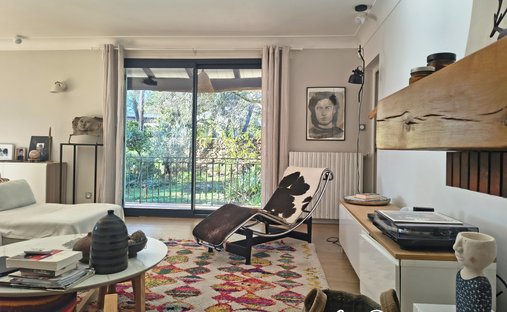 Château 1330 M² Sur 13 Ha Proximité Nimes